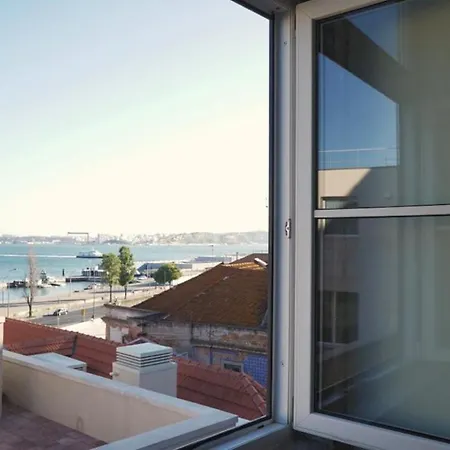 Lisbon Alfama Tagus Apartment Exterior photo
